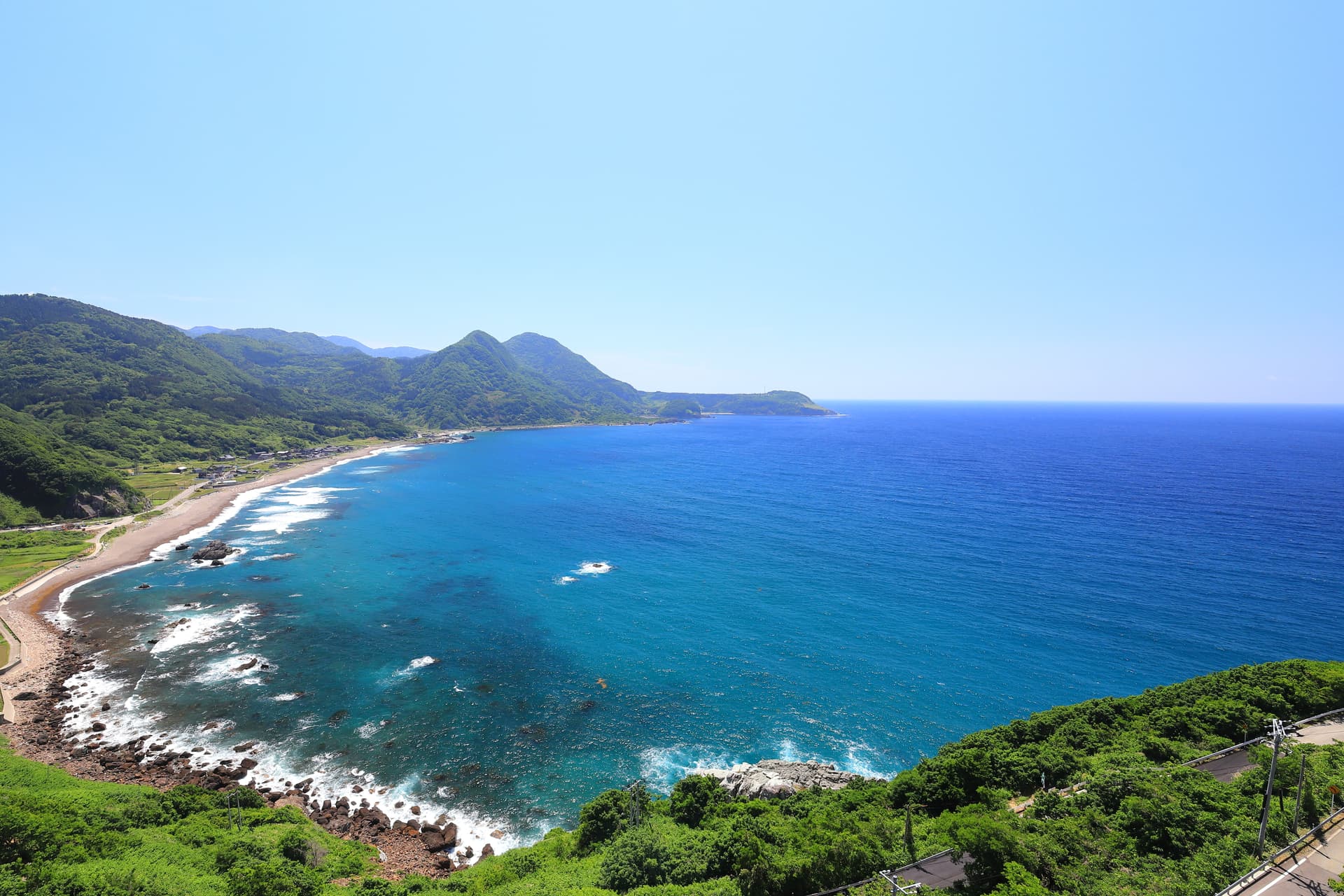 跳坂より海岸線をのぞむ