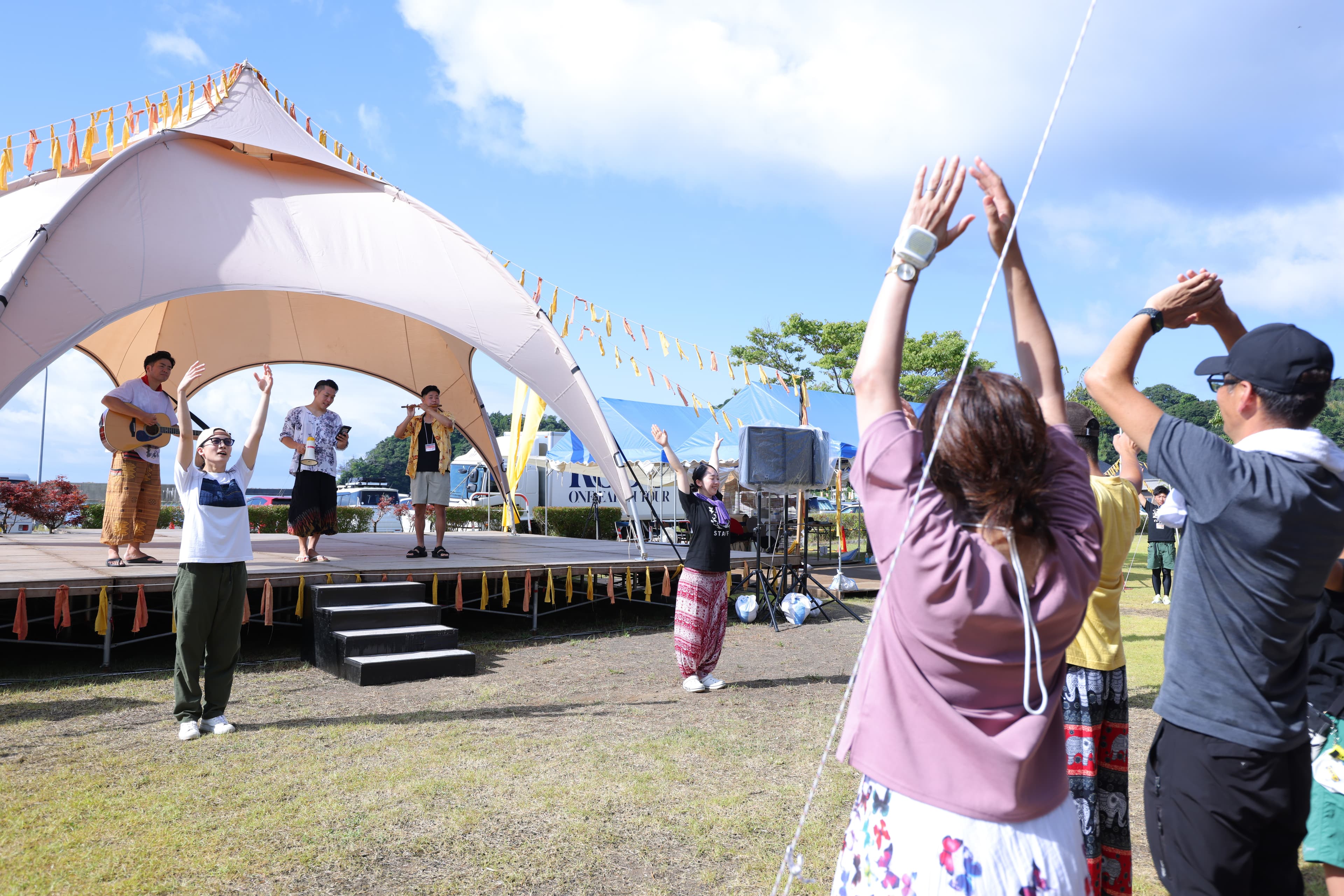 [Special Fringe] Morning Radio Exercises