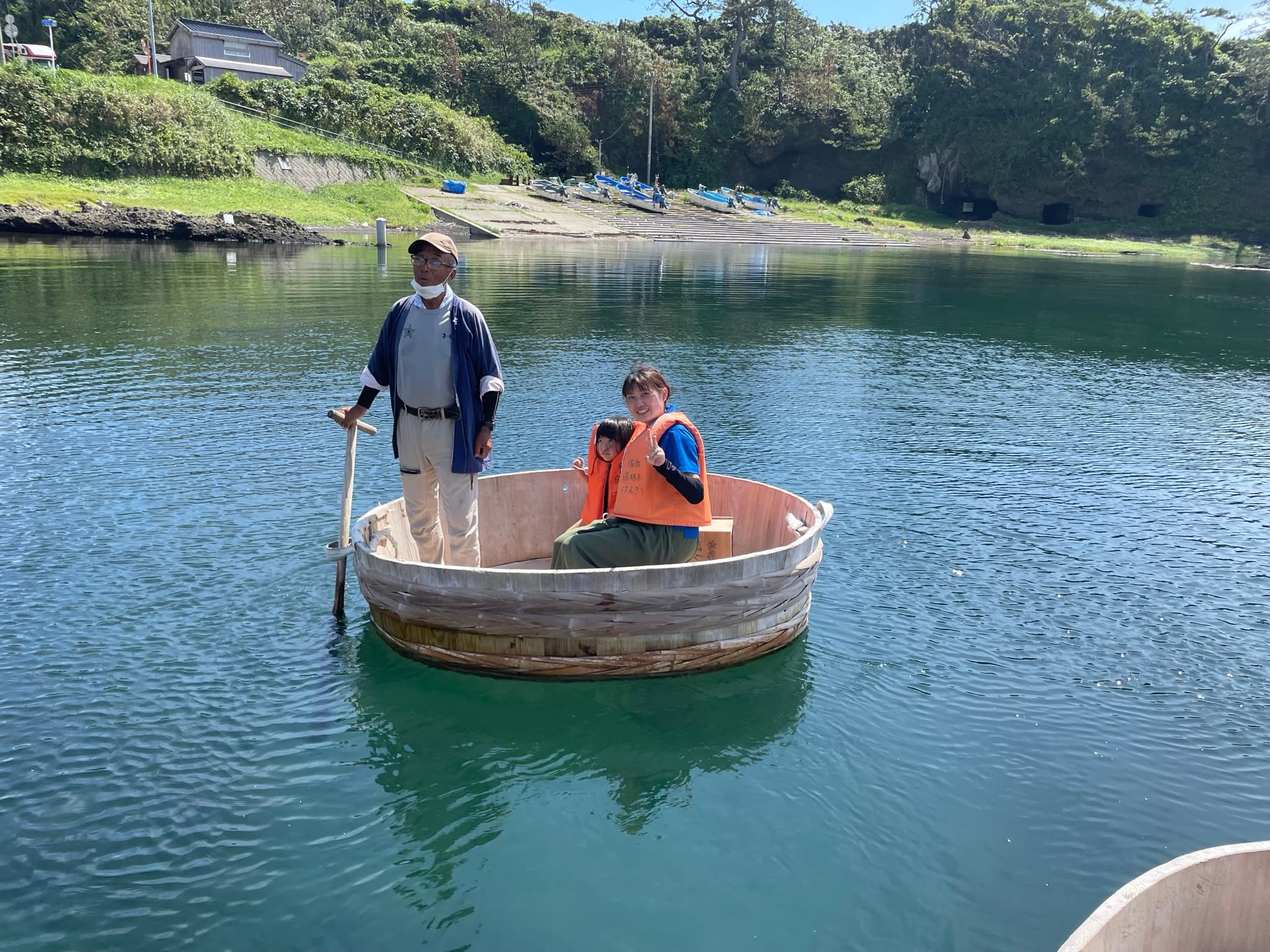 海抜ZEROの世界 タイムスリップしたような宿根木でたらい舟体験　宿根木 はんぎり　デイクルーズ